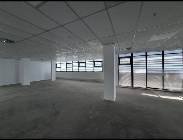 647M² OFFICE TO LET IN ILLOVO